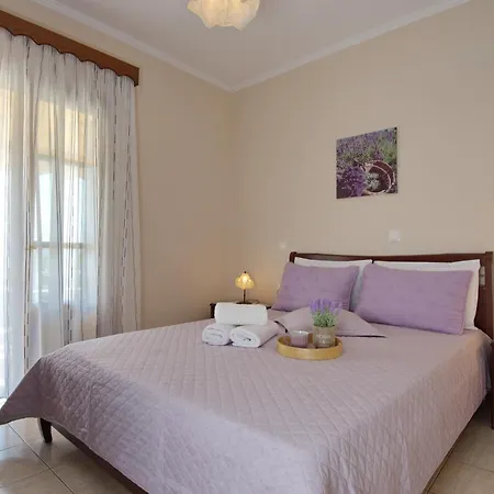 Apartament Alexandra Kalamakia