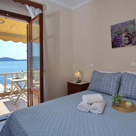 Alexandra Appartamento Kalamakia