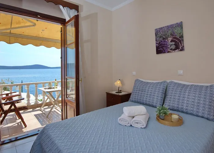 Alexandra Apartment Kalamakia